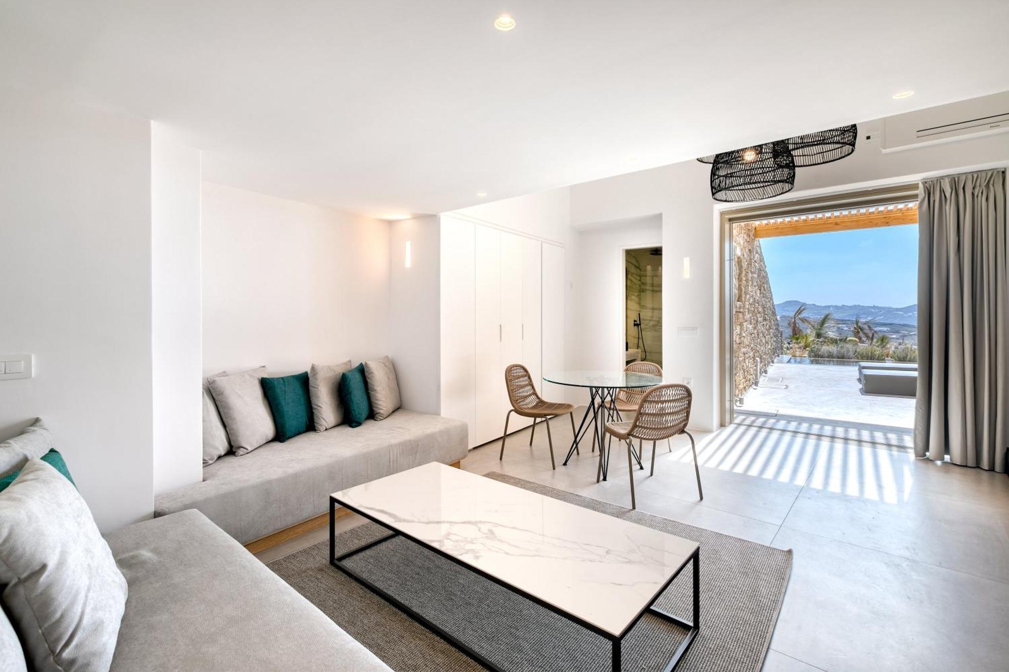 Hotel Nasta & Intentional Living Mykonos 5*